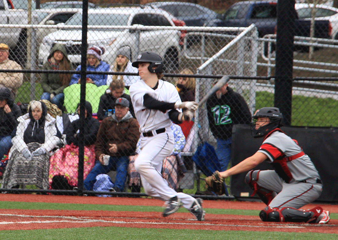 Saints try and bounce back from 5-2 deficit. Looking for a rally late in the ball game against Everett last Sunday.