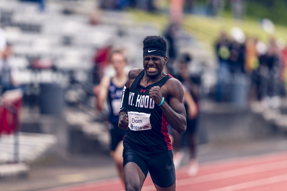 Andre Dorn running hard